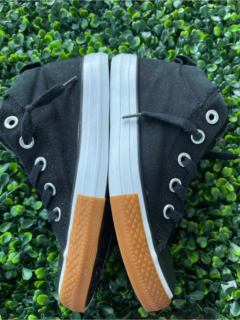 Converse chuck taylor all star kids size 11 with Gum Outsole - Picture 5 of 8